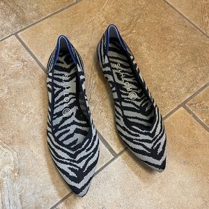 Rothy’s Zebra Points Size 9